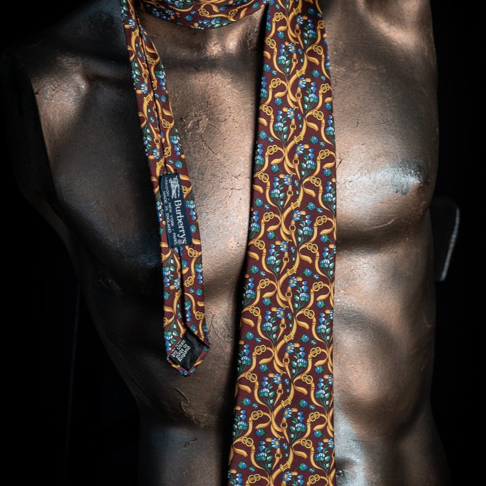 Burberrys Tie - Gold and Maroon